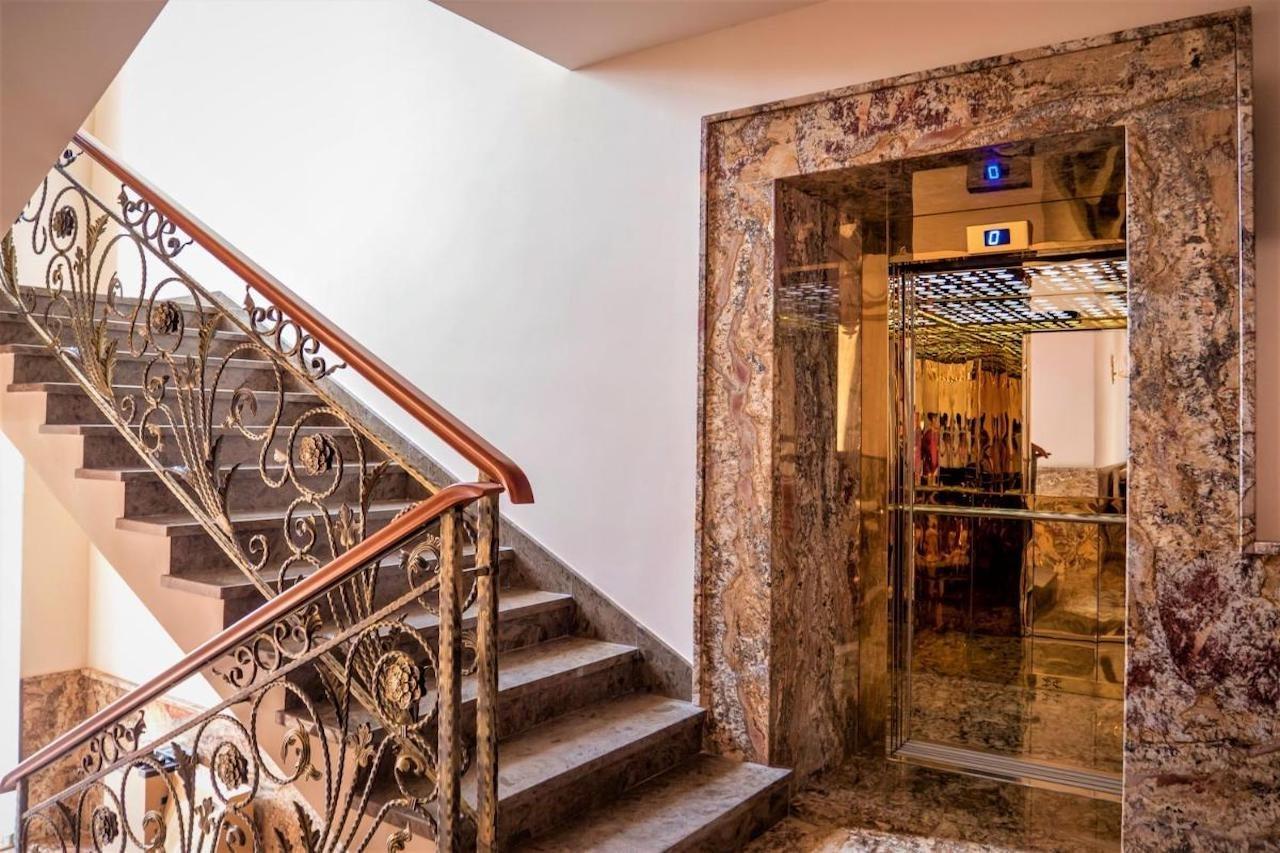 Hotel Boka Tirana Exteriér fotografie